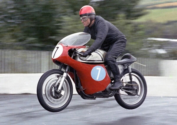 Bill Fulton (Norton) 1967 Junior Manx Grand Prix
