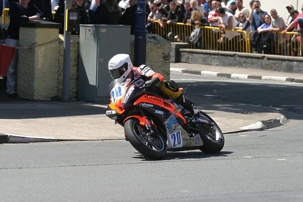 Olie Linsdell (Yamaha) 2012 Supersport TT