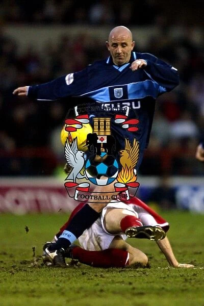 Gary McAllister Evades David Prutton: Coventry City's Intense Clash at Nottingham Forest (Nationwide Division One, 18-01-2003)