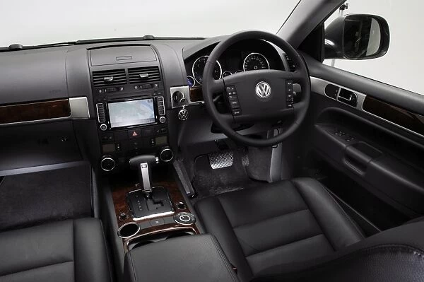 2009 Volkswagen Touareg V6 Tdi interior