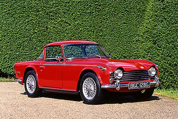 Triumph TR5 p.i. 1967 - red 1:43 - Thomas Langejürgen
