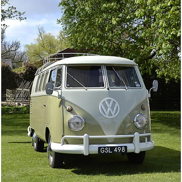 VW Volkswagen Classic Camper van 1960 Green & white