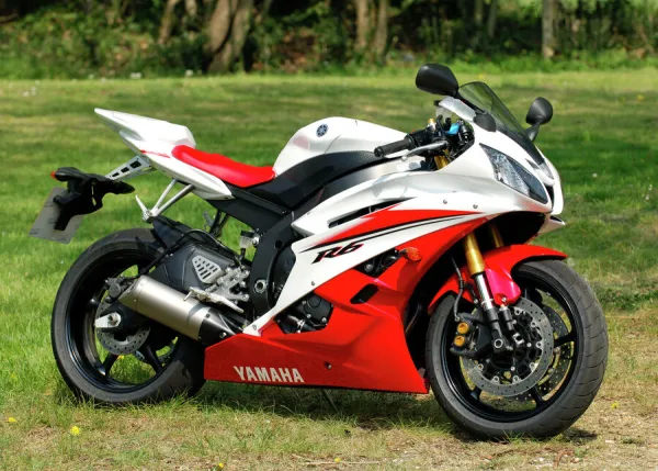 Yamaha r6 red discount