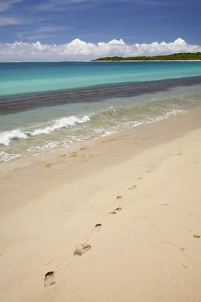 Footprints in sand on Natadola Beach, Coral Coast, Viti Levu, Fiji, South Pacific