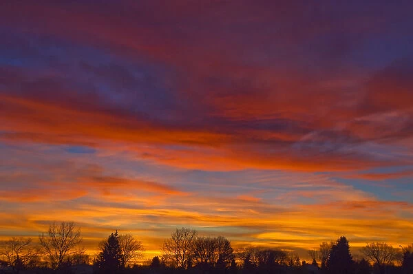 Sky at sunset. Credit as: Mike Grandmaison  /  Jaynes Gallery  /  DanitaDelimont