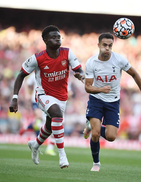 Arsenal vs. Tottenham: Bukayo Saka vs. Sergio Reguilon Battle at Emirates Stadium