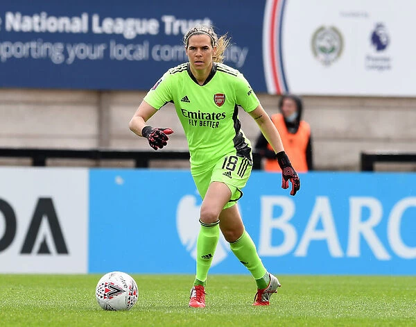 Arsenal's Lydia Williams in Action: FA WSL Clash between Arsenal Women and Aston Villa Women in Empty Stands (2021)