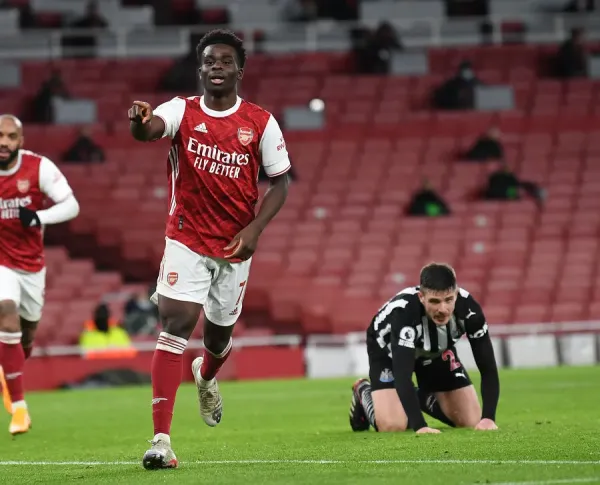 Arsenal Print: Bukayo Saka Scores Newcastle United Art