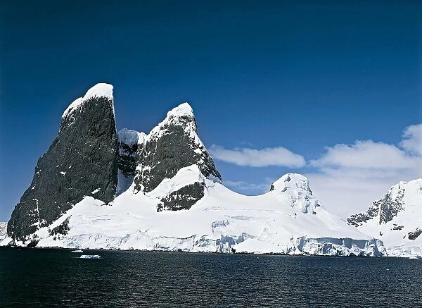 Antarctica, Antarctic Peninsula, Lemaire Channel