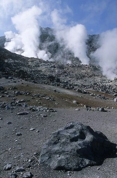 Japan, Hokkaido, Akan National Park, Iozan volcano, sulfurous vents