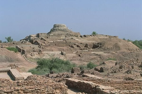 Pakistan, Sindh, Moenjo-daro, view of ancient town