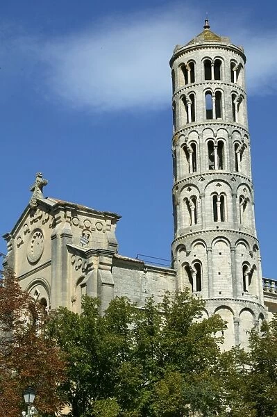 Saint-Thateodorit cathedral and Fenestrelle tower