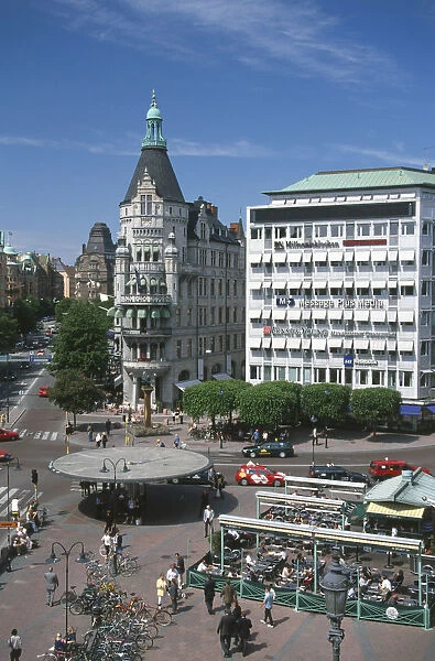Sweden, Stockholm, Stureplan and Svampen, one of the citys most popular meeting places