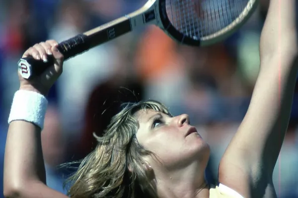 Tennis player Chris Evert Lloyd of the USA sets up for a backhand... News Photo - Getty Images