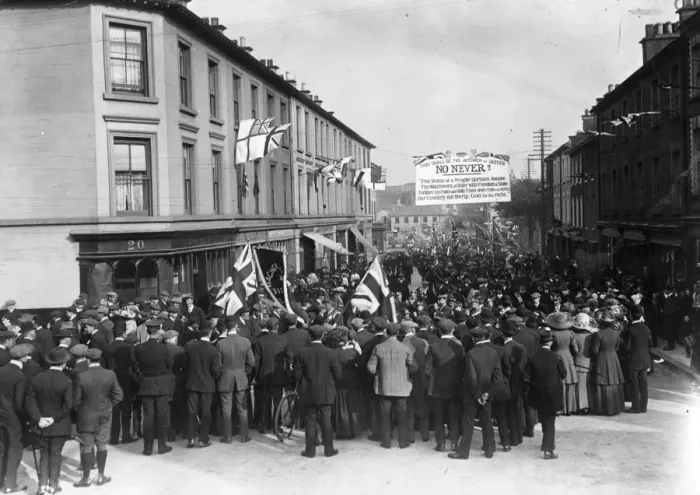Framed Print : Ulster Says No Print, 1st September 1912 Framed Print : Ulster Says No Print, 1st September 1912