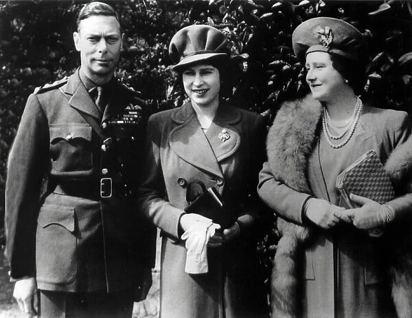 Queen Elizabeth, The Queen Mother (right) with her husband, King George VI (left)