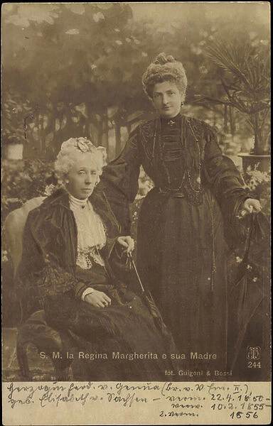 Ak S. M. the Queen Margaret and her Mother Elizabeth (b  /  w photo)