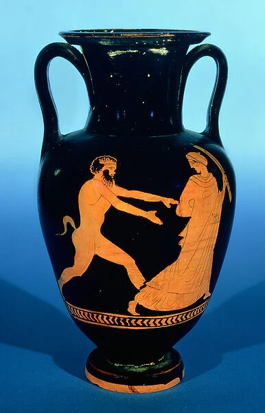 Attic red-figure nolan amphora, decorated with a lady being chased by a satyr, c