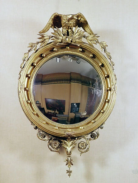 Convex Glass Mirror (giltwood)