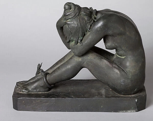 Despair Desesperacio. Bronze. 28x36x15cm. 1899. Museum ref 2801