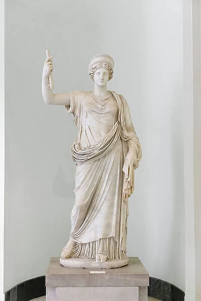 Hera, Ephesus-Vienna type, early 1st century AD, copy of a greek original from the 4th century BC (marble)
