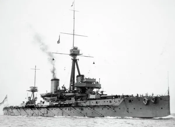 HMS Dreadnought, 1906-21 (b  /  w photo)