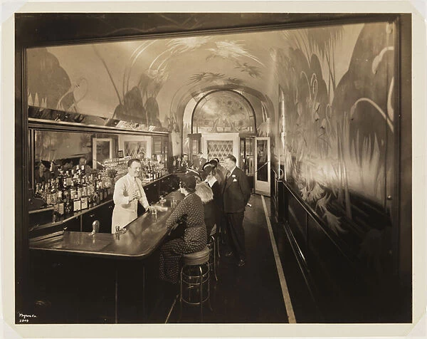 Hotel Woodward, interior, the bar, with people, 1937 (gelatin silver print)