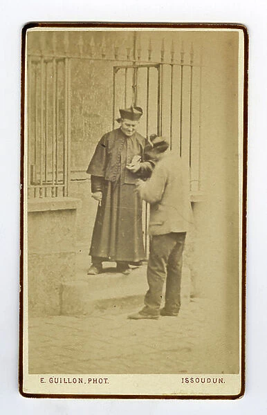 Issoudun, Indre (36), Centre, France, A priest talks with a fidele at the exit of the presbytery, 1875