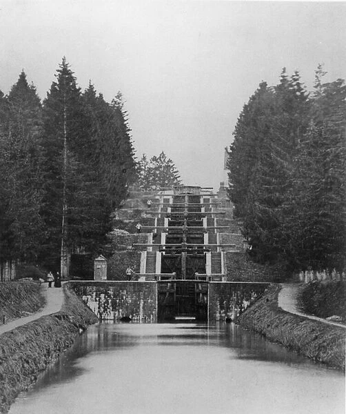 Locks on the Canal de Briare (b  /  w photo)