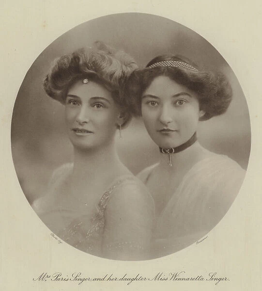 Mrs Paris Singer and her daughter Miss Winnaretta Singer (b  /  w photo)