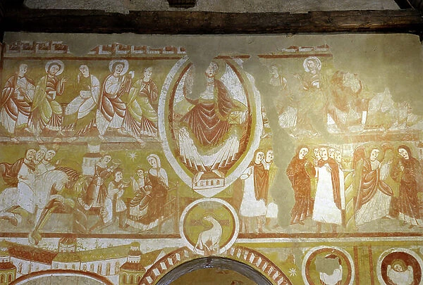 Romanesque art: View of the upper part of the frescoes '' la vie du Christ'' (13th century) from the church of Saint Martin (Saint Martin, 11th and 12th century) in Nohant Vic (Nohant-Vic), Indre (36400), Centre, France. Photography 2010