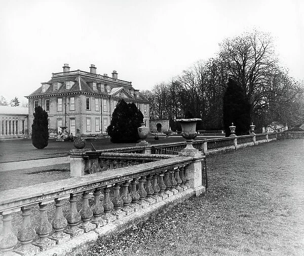 Uffington House, from England's Lost Houses by Giles Worsley (1961-2006) published 2002 (b / w photo)