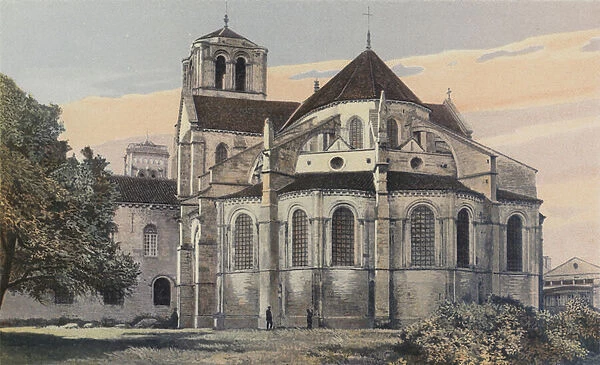 Vezelay, Eglise de la Madeleine, Abside, cotes E (colour photo)