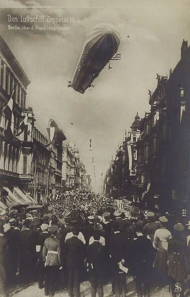 Zeppelin LZ III flying above Friedrichstrasse, Berlin (b  /  w photo)