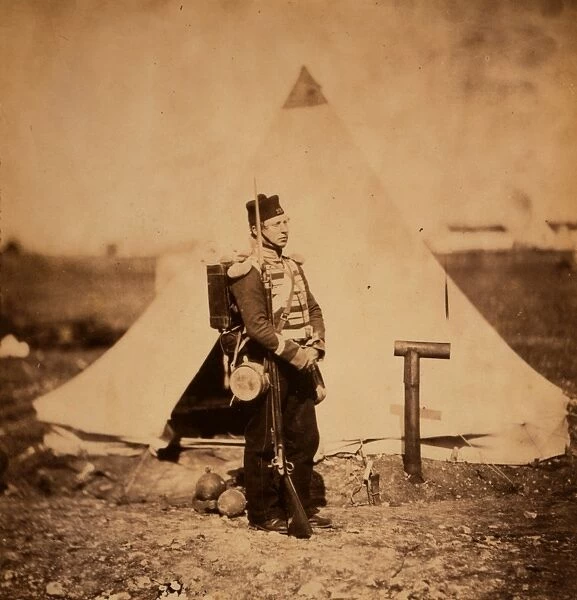 Private in full marching order, Crimean War, 1853-1856, Roger Fenton historic war
