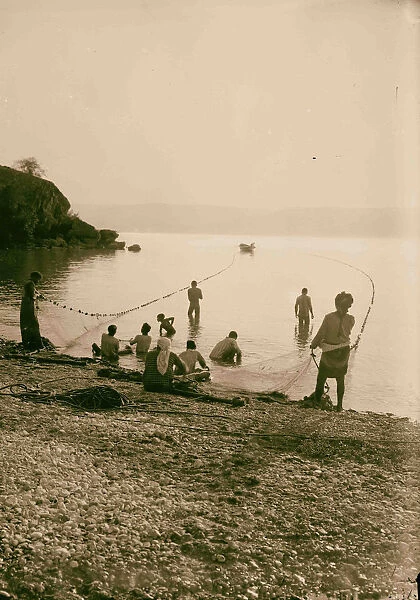 Sea Galilee fishermen toiling nets Drawing drag-net