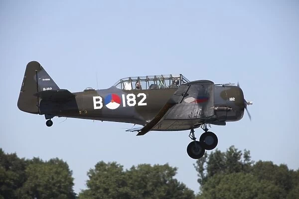 A T-6 Harvard Trainer of the Dutch Air Force historic flight team