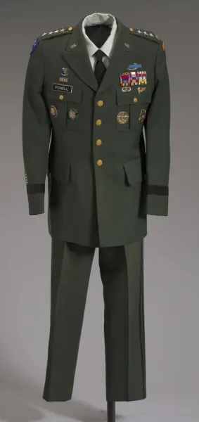 Framed Print of US Army Green Service Uniform Print, Colin L. Powell,  1989-1993. Framed Print from Heritage Images