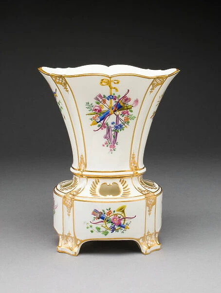 Flower Vase, Sevres, 1759. Creators: Sevres Porcelain Manufactory