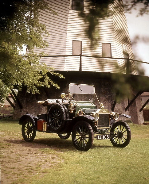 Ford Model T, 1910. Artist: Ford Motor Company