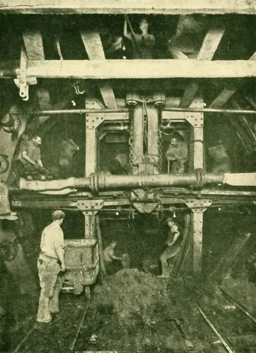 Framed Print : A Greathead Shield: Excavating a Tube Tunnel, 1930 Print Framed Print : A Greathead Shield: Excavating a Tube Tunnel, 1930 Print
