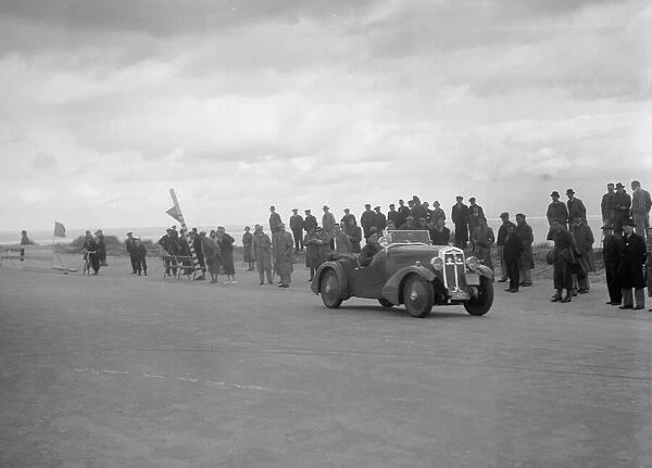 Lanchester 10 of JM Archer of the Scottish Sporting Car Club team at the RSAC Scottish Rally, 1934