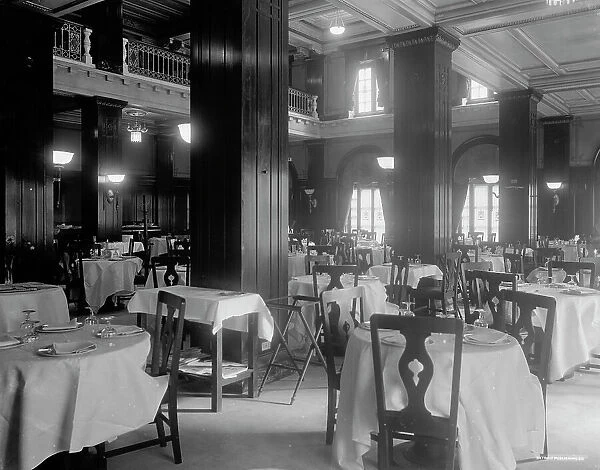 Main dining room, Murphy's Hotel, Richmond, Va. between 1900 and 1920. Creator: Unknown
