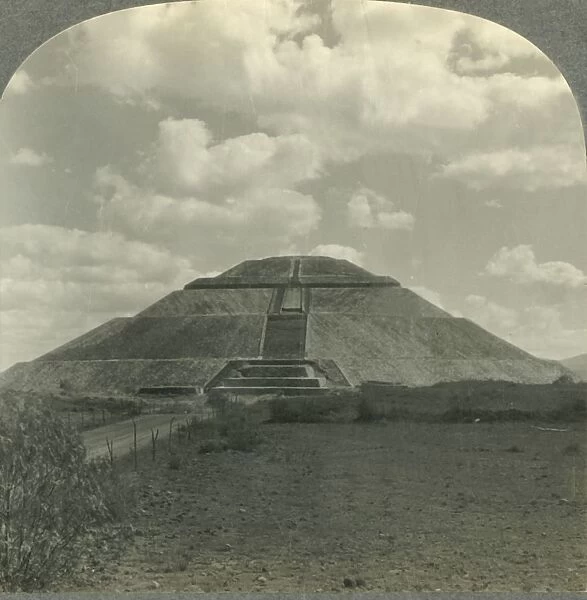 Pyramid of the Sun from the West, San Juan Teotihuacan, State of Mexico, Mex. c1930s