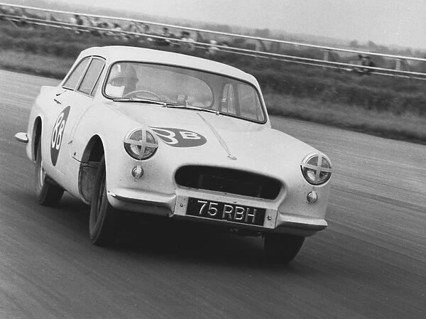 Warwick GT, S. Hill at Silverstone 1961. Creator: Unknown