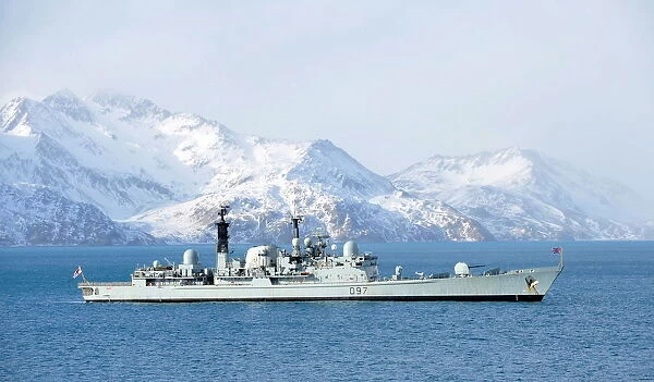 HMS Edinburgh Visits South Georgia