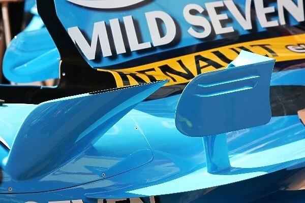 Formula One World Championship: Renault R26 winglet detail