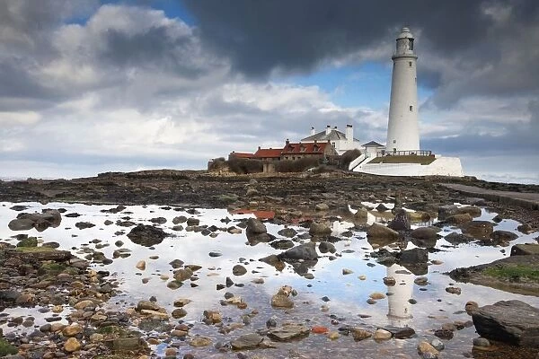 St. Marys Island, Northumberland, England; St. Marys Lighthouse