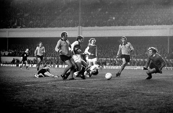 Arsenal v. Wolverhampton Wanderers. November 1974