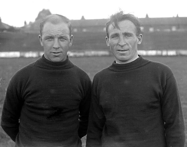 Brentford F. C. H. Rae and J. Donelly. 31st January 1931. DM6621N